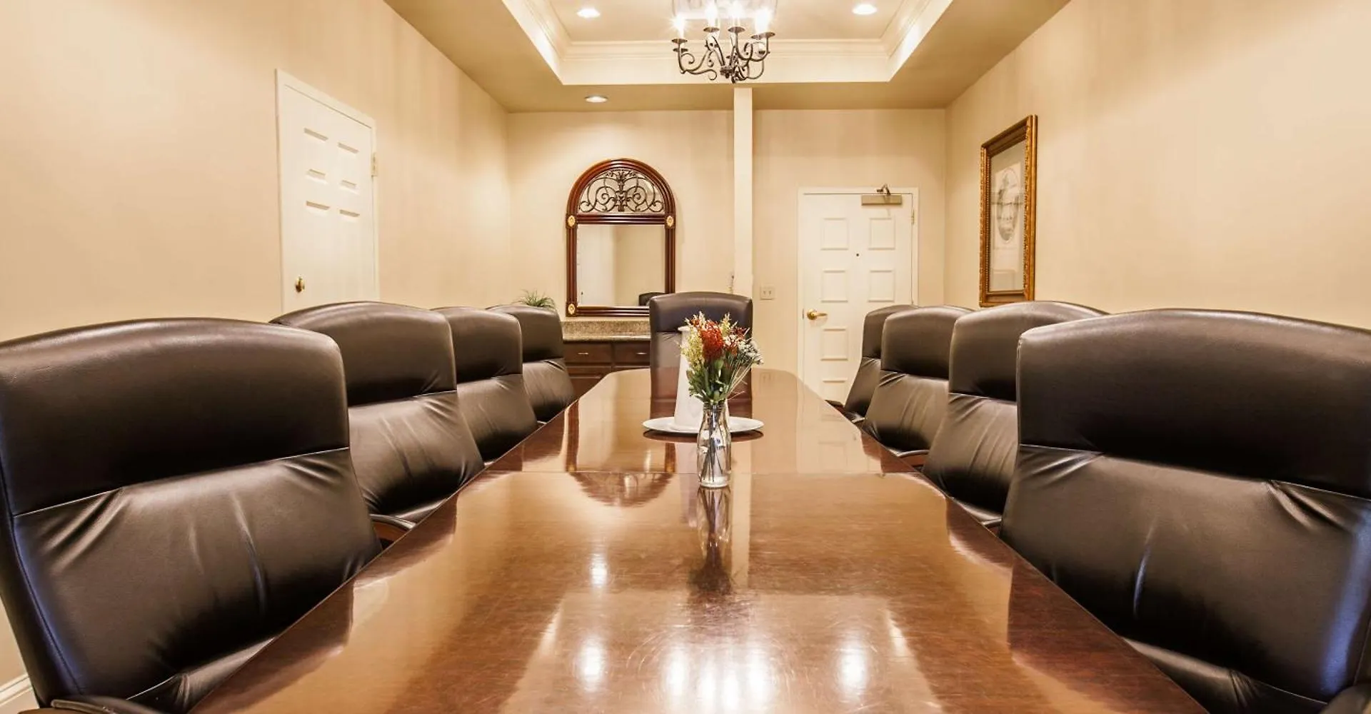*** Otel Hampton Inn & Suites Savannah Historic District ABD